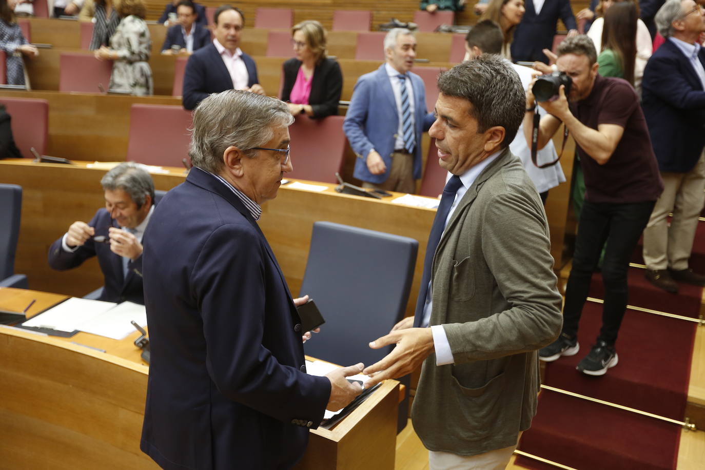 Así ha sido la sesión de control de Mazón en Les Corts