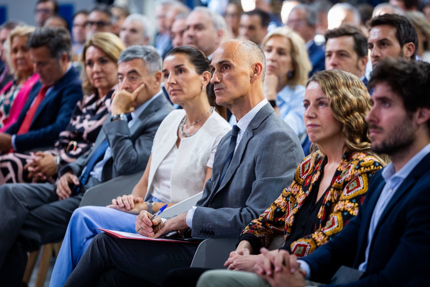 Somos Más: Las imágenes del acto de María José Catalá en LAS PROVINCIAS