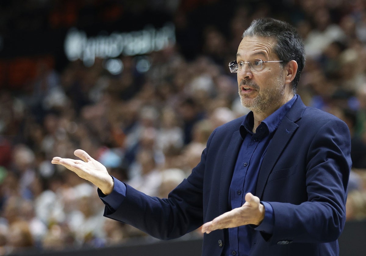 Pedro Martínez, en su última visita a la Fonteta con el BAXI Manresa.