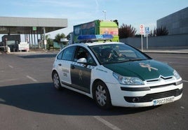 Un coche patrulla de la Guardia Civil en una imagen de archivo.