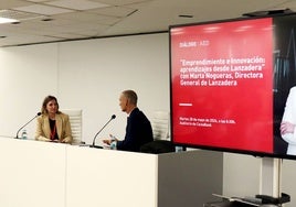 Marta Nogueras y Jesús Trelis, en la charla.