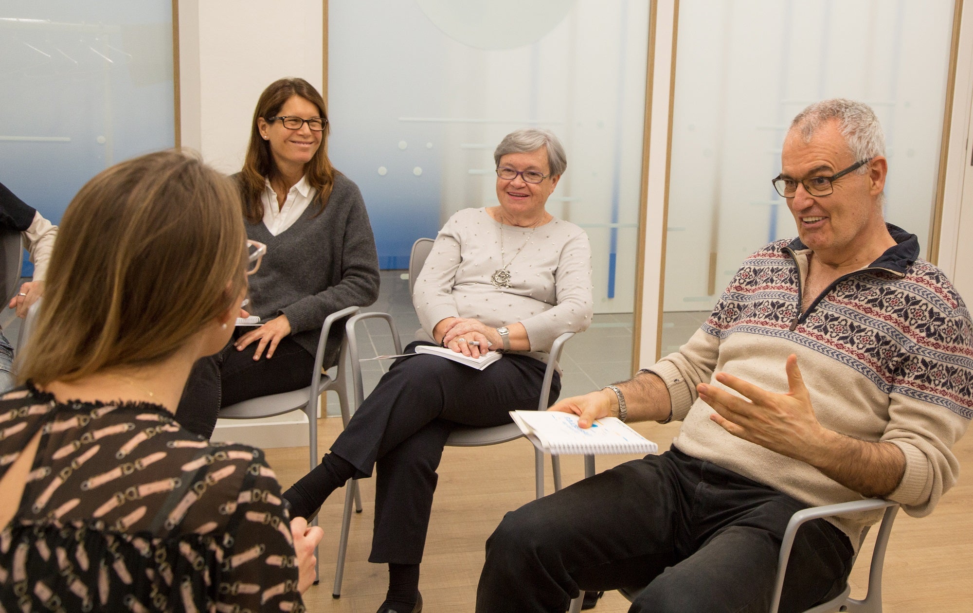 Participantes en un taller de la Escuela de Cuidadores de la Fundación 'la Caixa'.