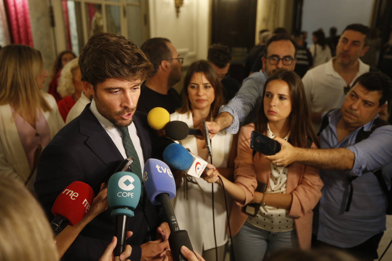 El pleno de mayo del Ayuntamiento de Valencia, en imágenes