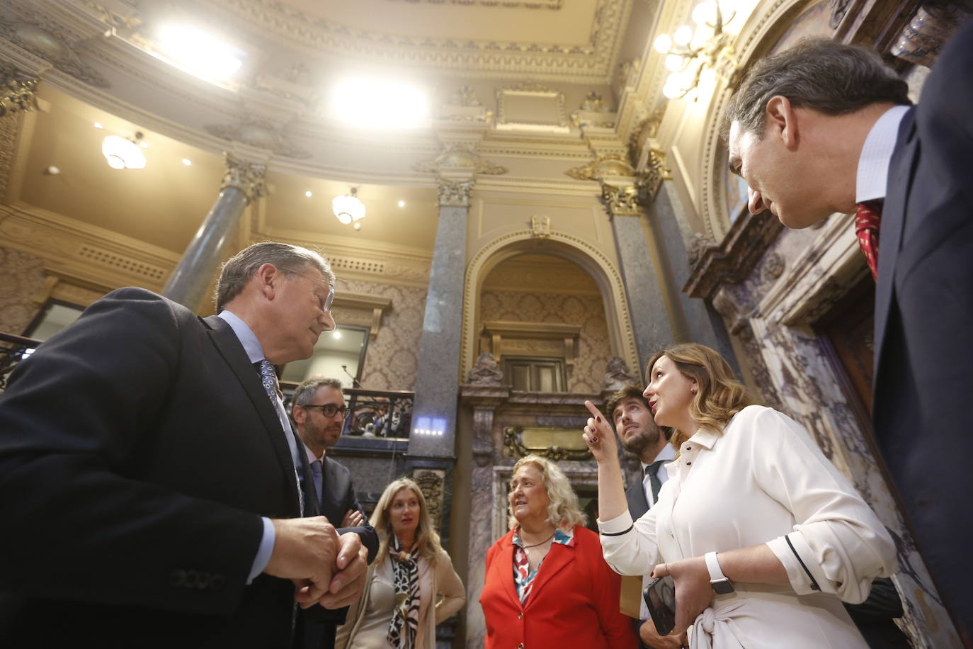 El pleno de mayo del Ayuntamiento de Valencia, en imágenes