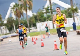 Participantes en la Copa del Mundo de Triatlón celebrada en Valencia en septiembre.