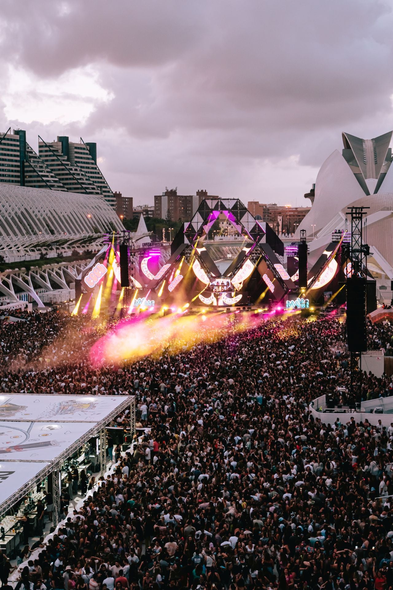 Las mejores imágenes del Festival I Love Reggaeton en Valencia