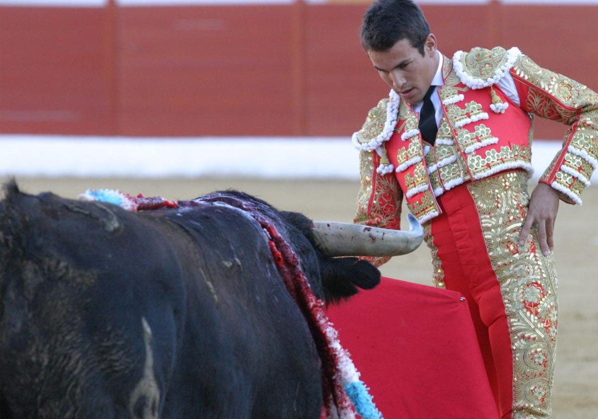 José María Manzanares toreando en Valencia.