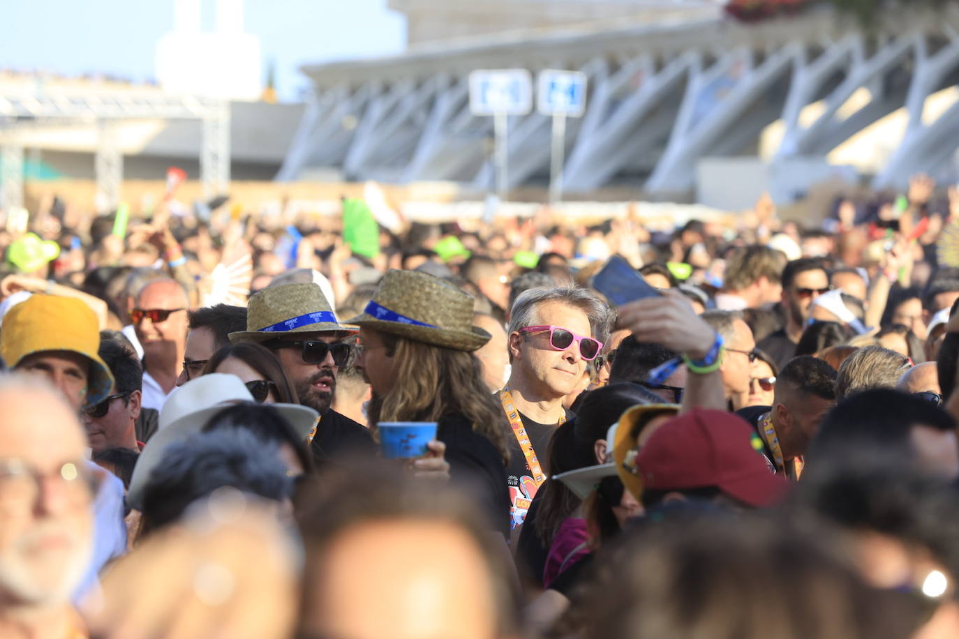 El festival &#039;Love The 90s&#039; lleva al éxtasis a la Ciudad de las Artes y las Ciencias