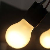 El precio de la luz marca el domingo un hito histórico con horas récord en negativo