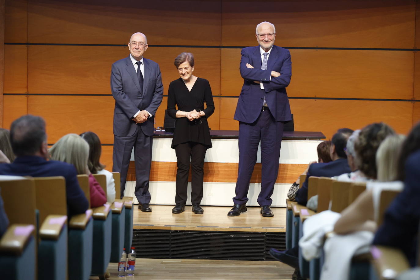 Las imágenes de la conferencia de Juan Roig en Etnor