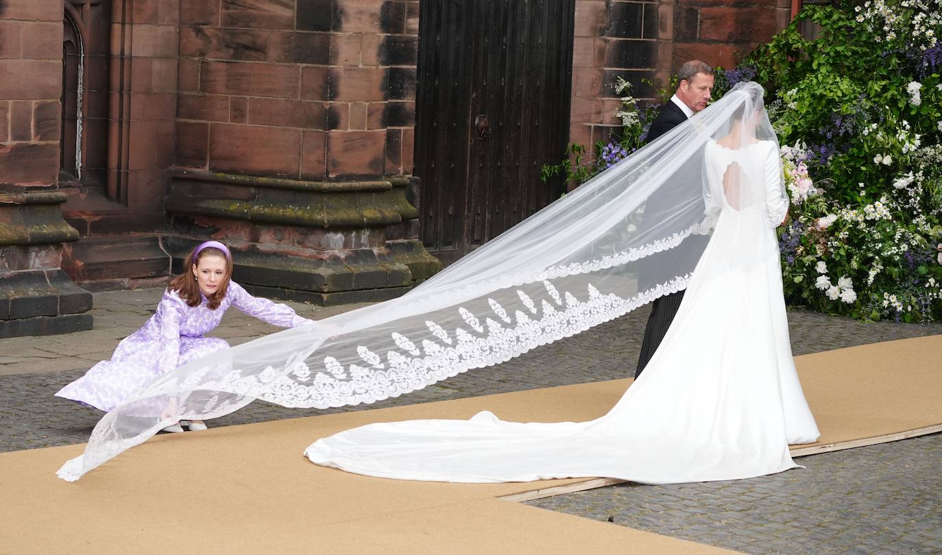 Las imágenes de la boda del duque de Westminster y Olivia Henson en Chester