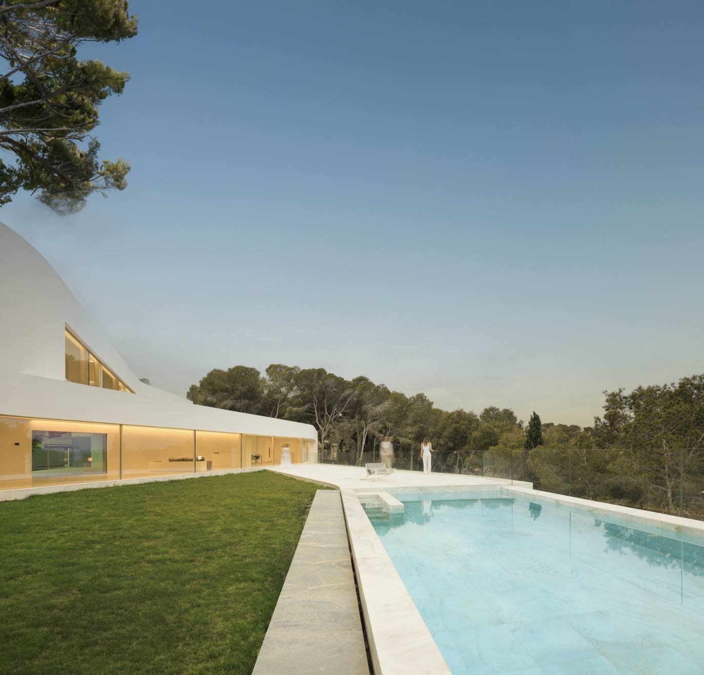 Casa Sabater, la vivienda que simula la subida a una ermita