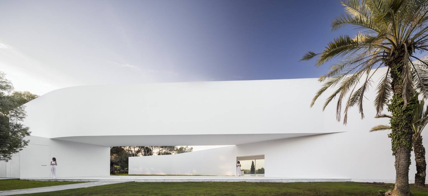 Casa Sabater, la vivienda que simula la subida a una ermita