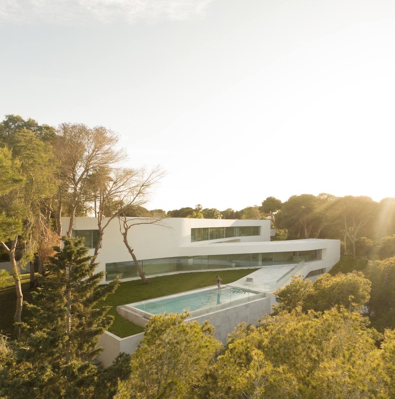 Casa Sabater, la vivienda que simula la subida a una ermita