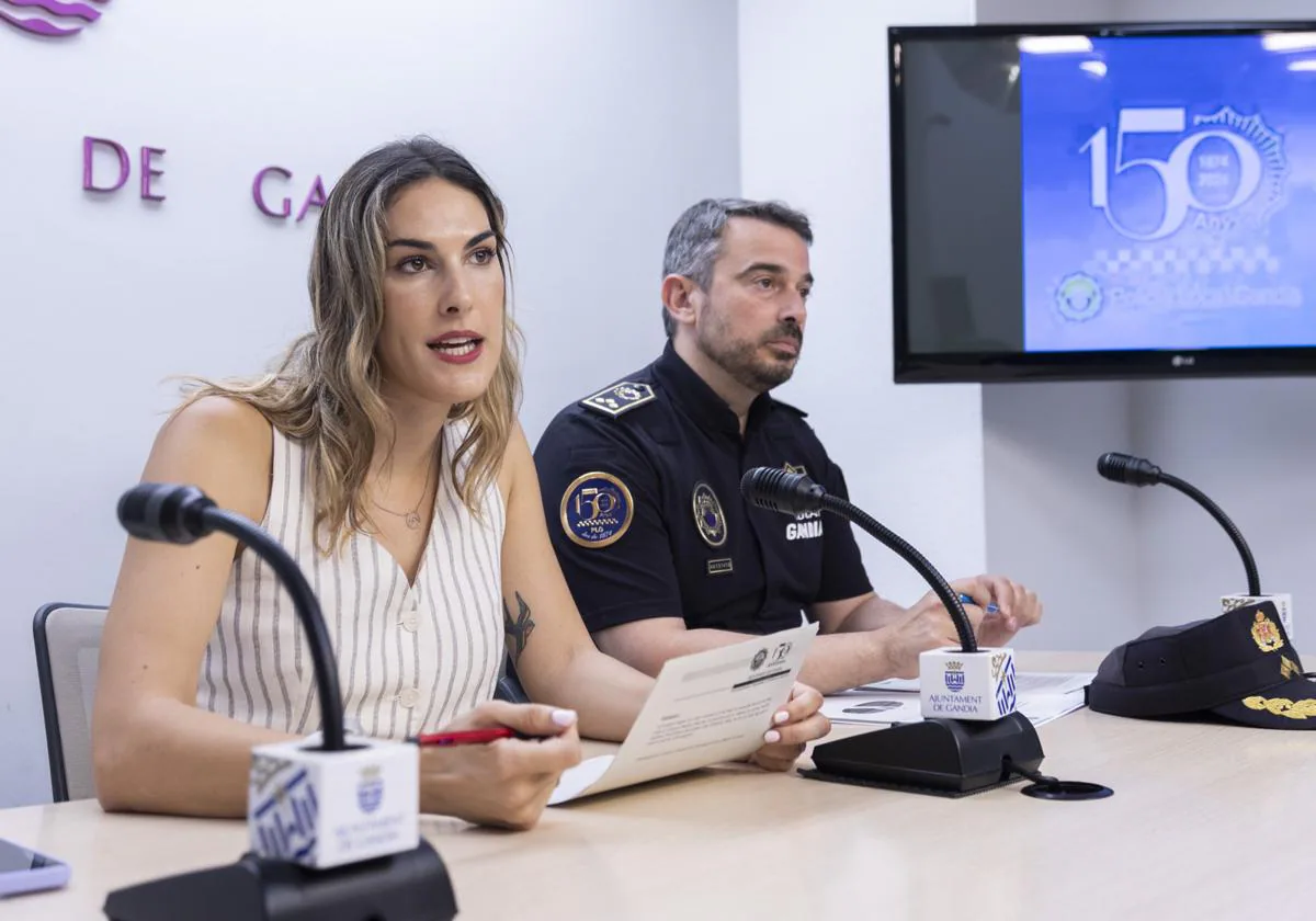 La policía de Gandia realiza 243 intervenciones en un mes en los centros escolares