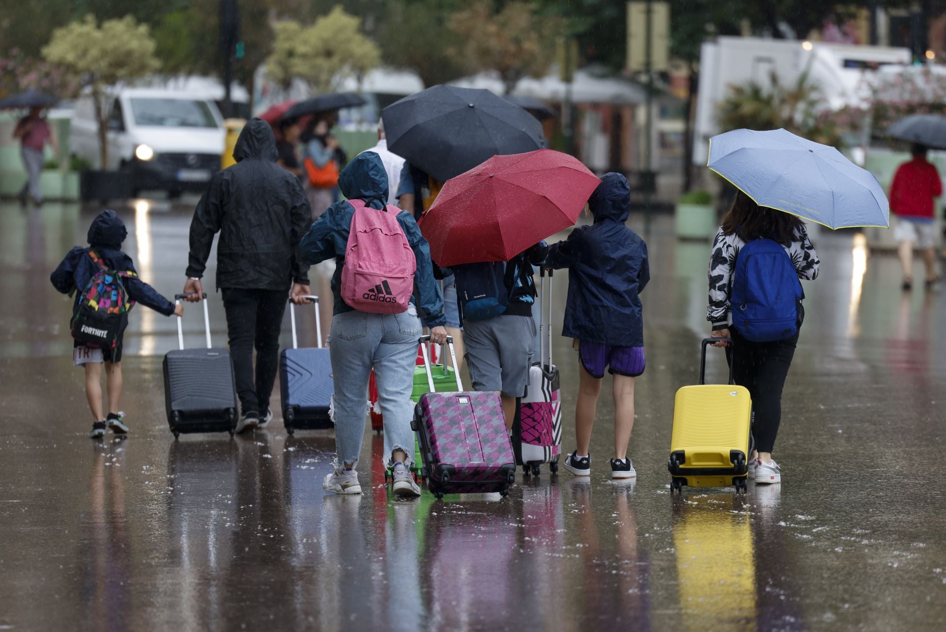 La jornada de lluvias en Valencia, en imágenes