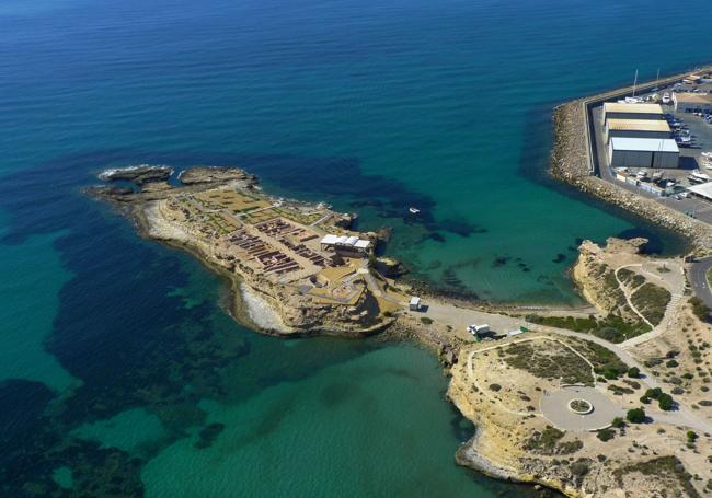 Vista aérea de la Illeta dels Banyets de Campello, en una imagen de archivo.