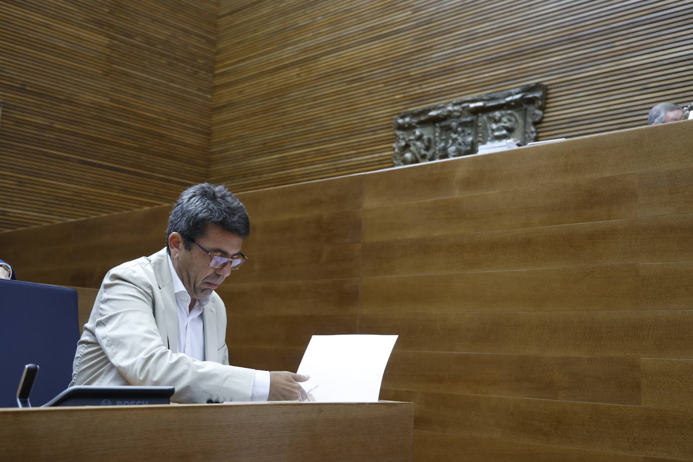 La sesión de control a Mazón en Les Corts, en imágenes