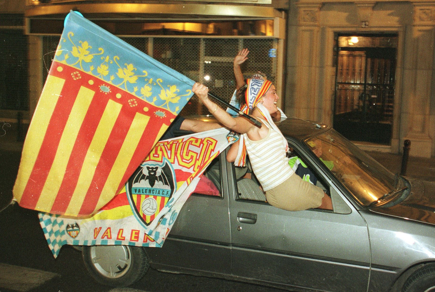 Así fue la celebración del Valencia en 1999