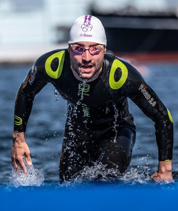 Imagen secundaria 2 - Roberto Sánchez Mantecón, un autónomo entre el café y el triatlón