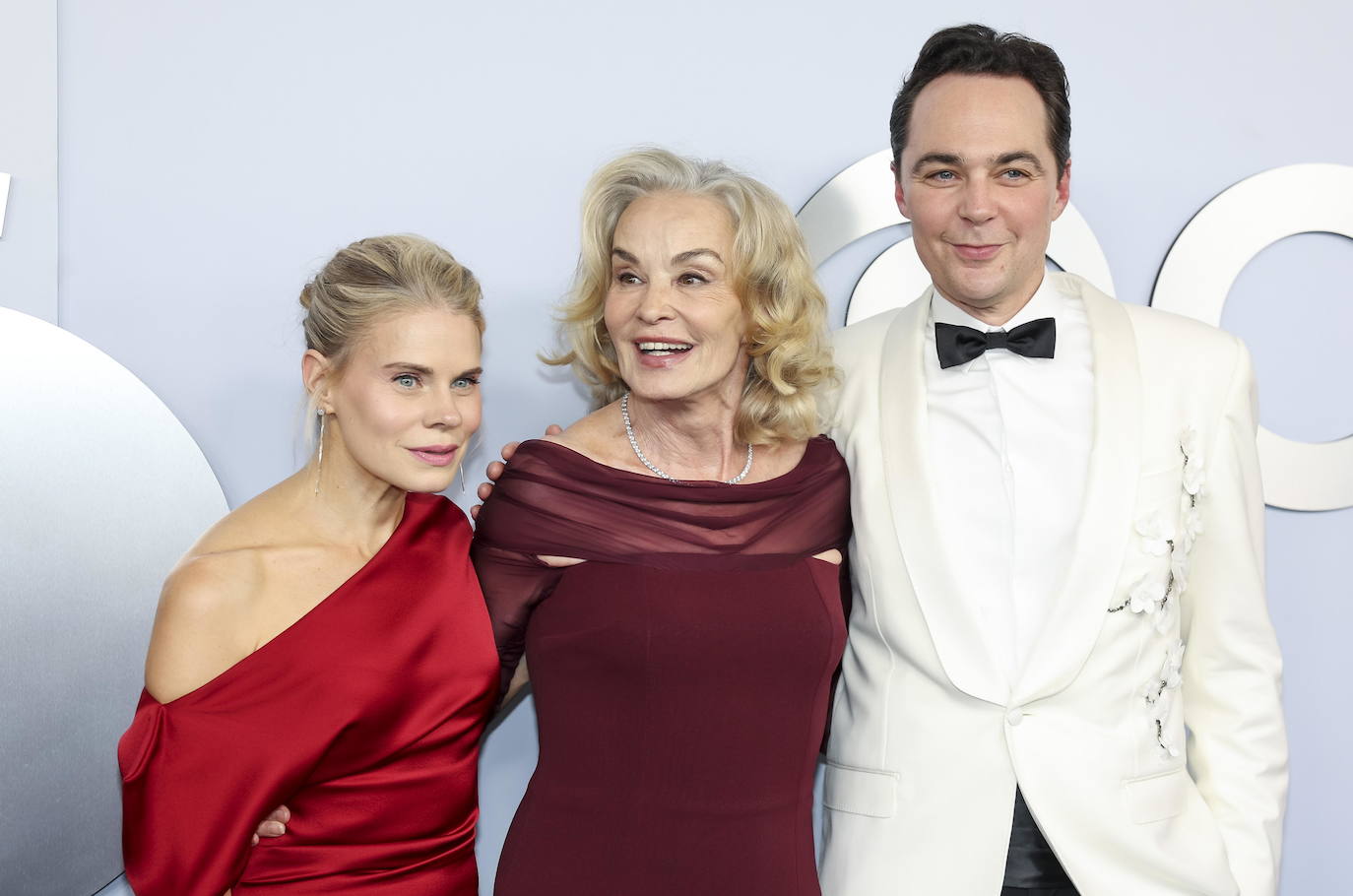 Celia Keenan-Bolger, Jessica Lange y Jim Parsons