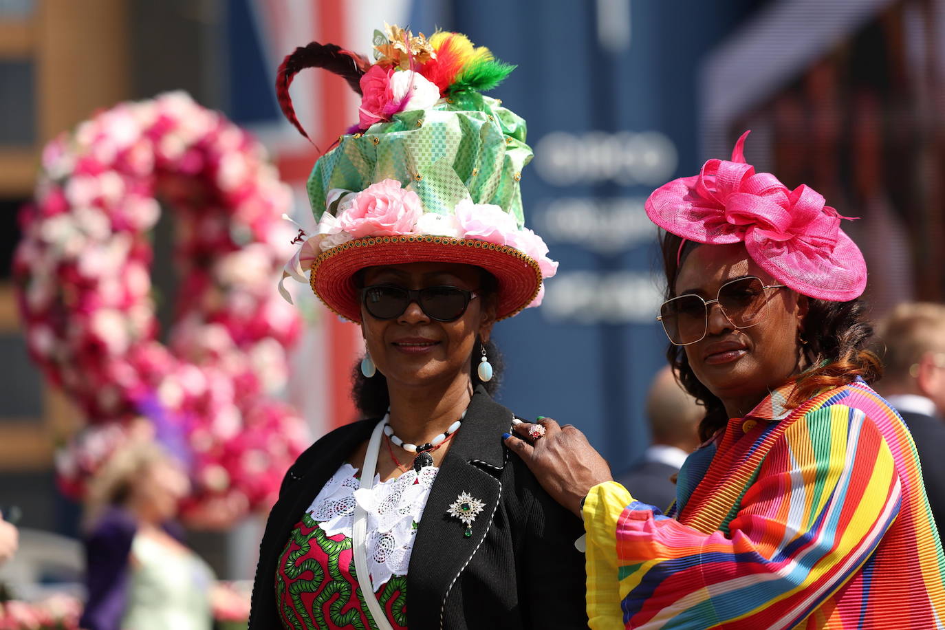 Las carreras de Royal Ascot vuelven a reunir a la élite inglesa y a sus tocados