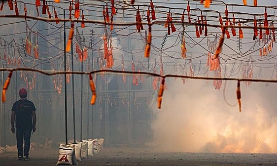 Una mascletà, en una imagen de archivo.