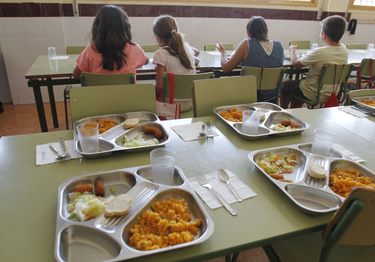 Educación aumenta las ayudas al comedor escolar en cerca de 900.000 euros