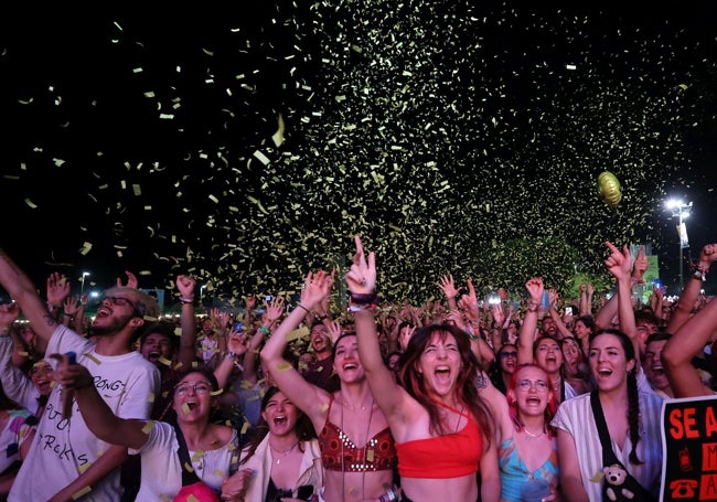 Público en el FIB.