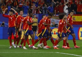 La selección española durante su partido frente a Italia en la Eurocopa 2024.