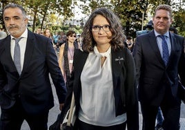 Mónica Oltra a su llegada a la Ciudad de la Justicia en una imagen de archivo.