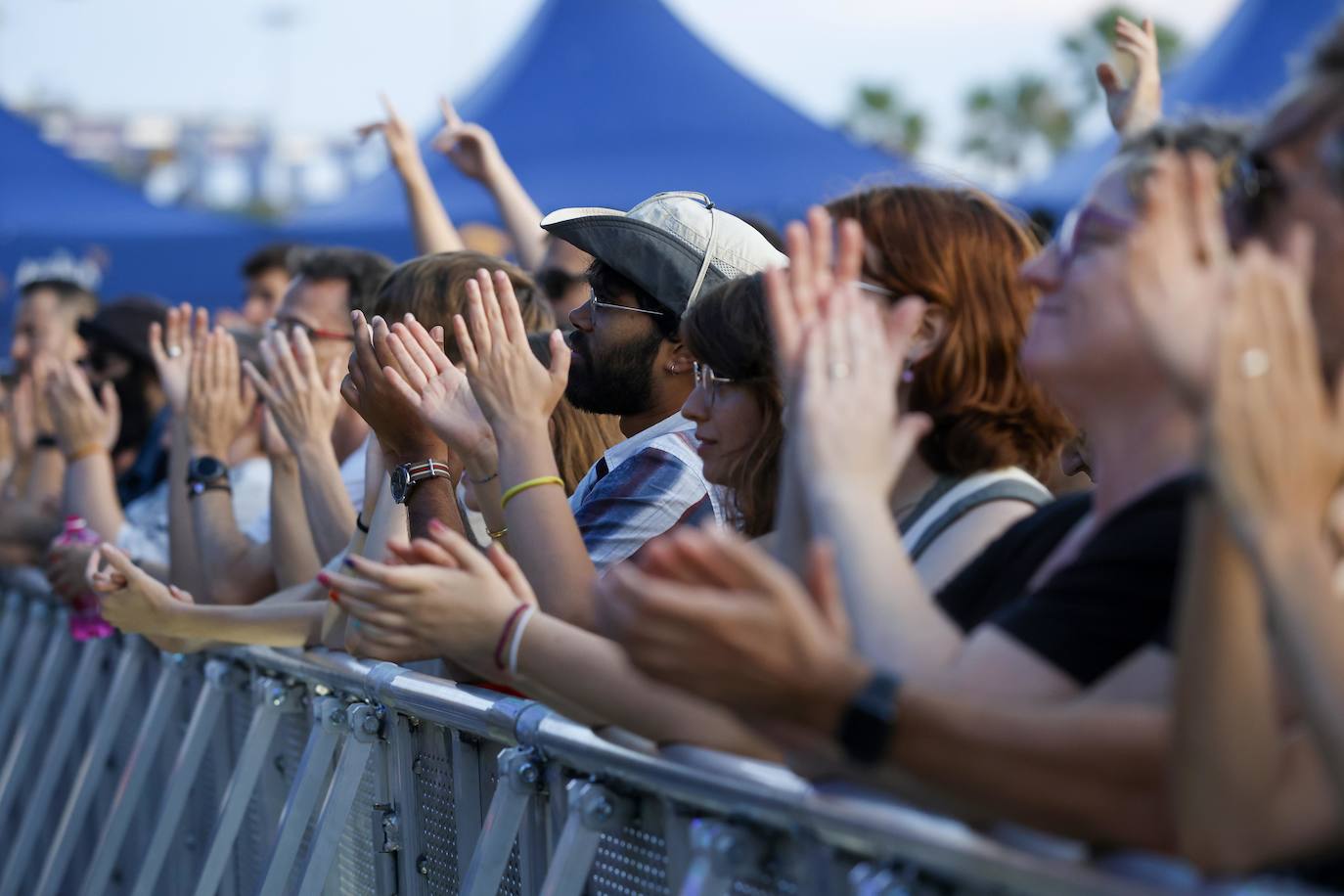 Vetusta Morla hace vibrar la Marina de Valencia