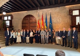 Miembros de la mesa de trabajo diseñada por la Generalitat.