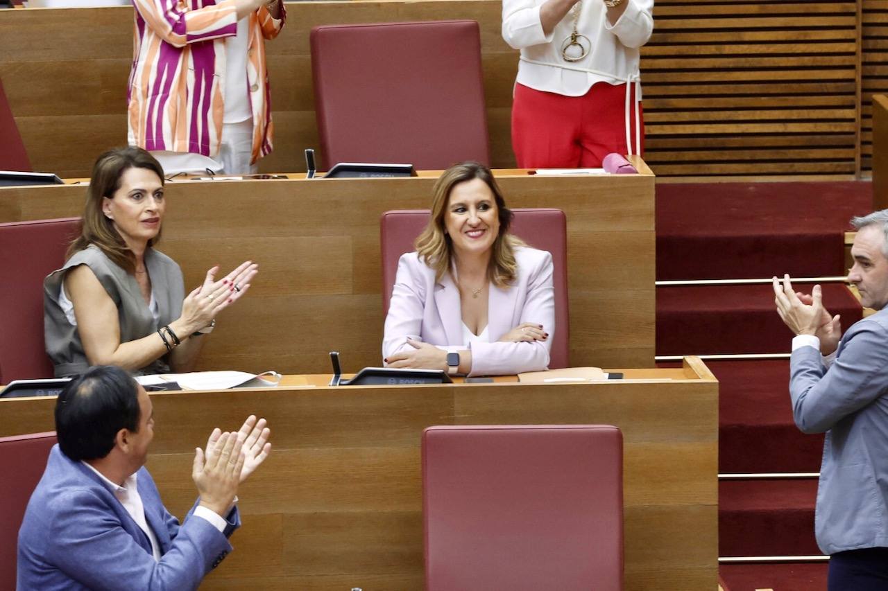 La sesión de control a Mazón en Les Corts, en imágenes