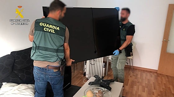 Detenido un instalador de alarmas y otro hombre por 21 robos en casas de Sagunto y Navajas