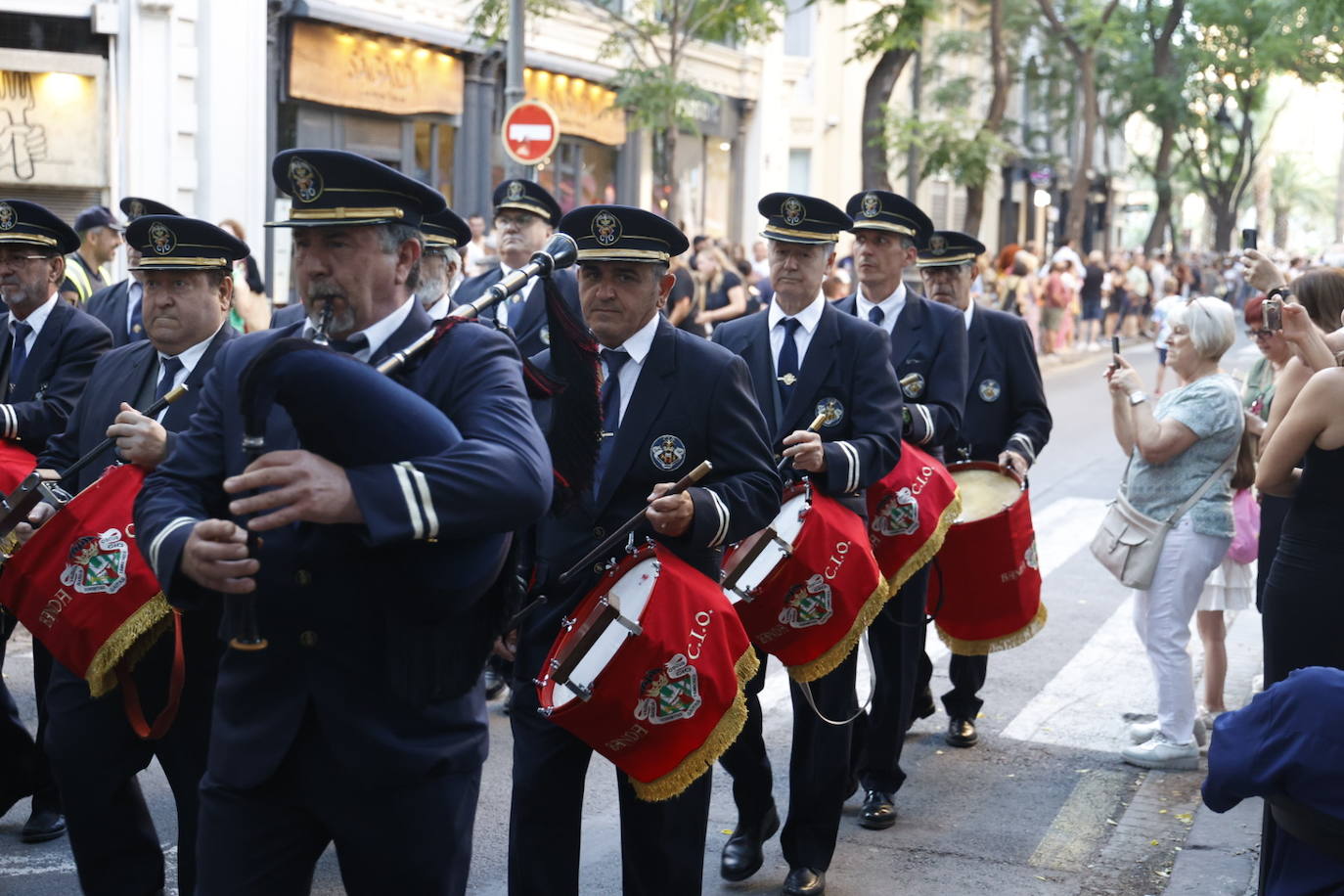 Espectacular inicio de la Feria de Julio: Entrada de Bandas y espectáculo piromusical