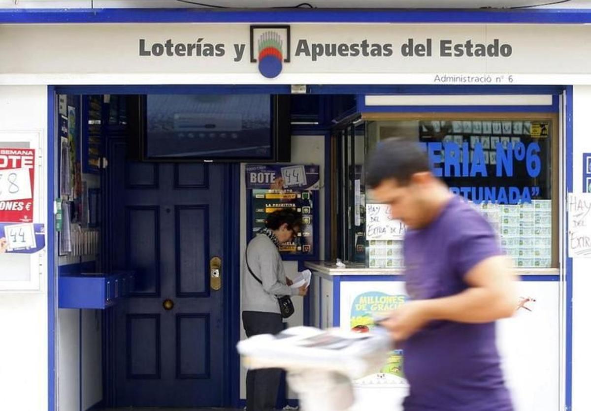 Una administración de loterías en una imagen de archivo.