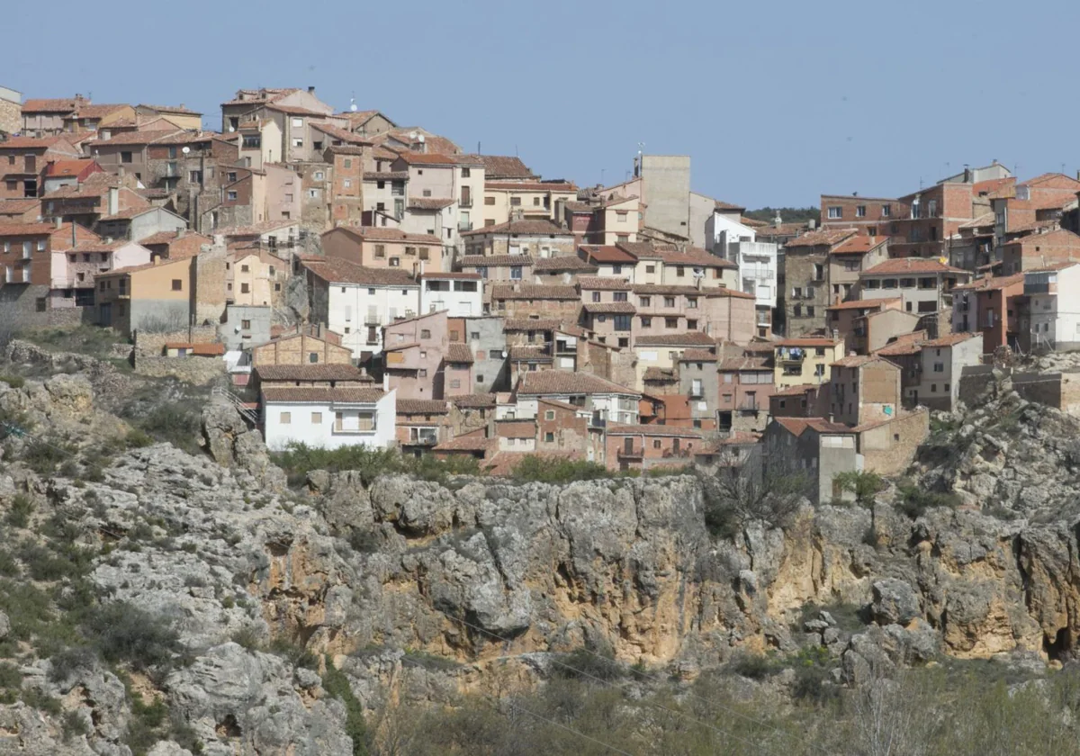 El avance de la despoblación ya amenaza a 178 pueblos valencianos