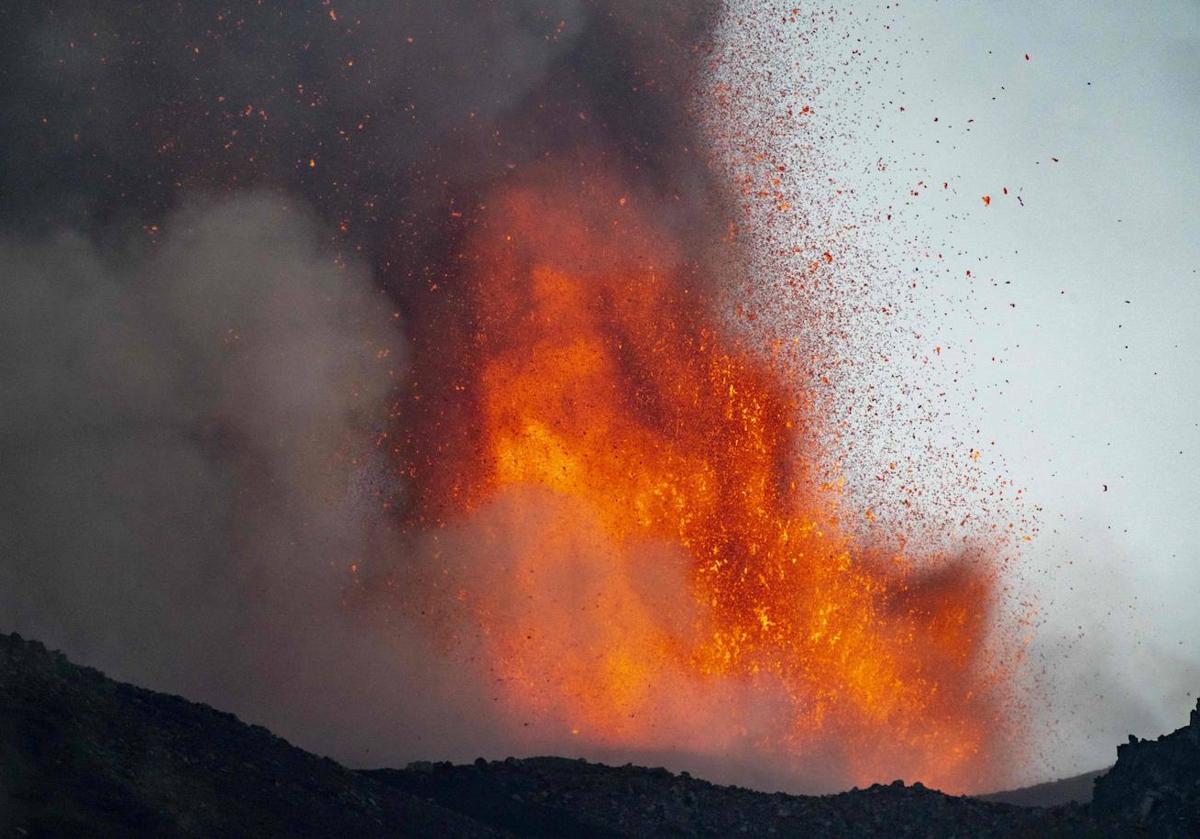 El Etna vuelve a &#039;rugir&#039; con fuerza en Italia