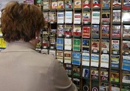 Venta de tabaco en un estanco.