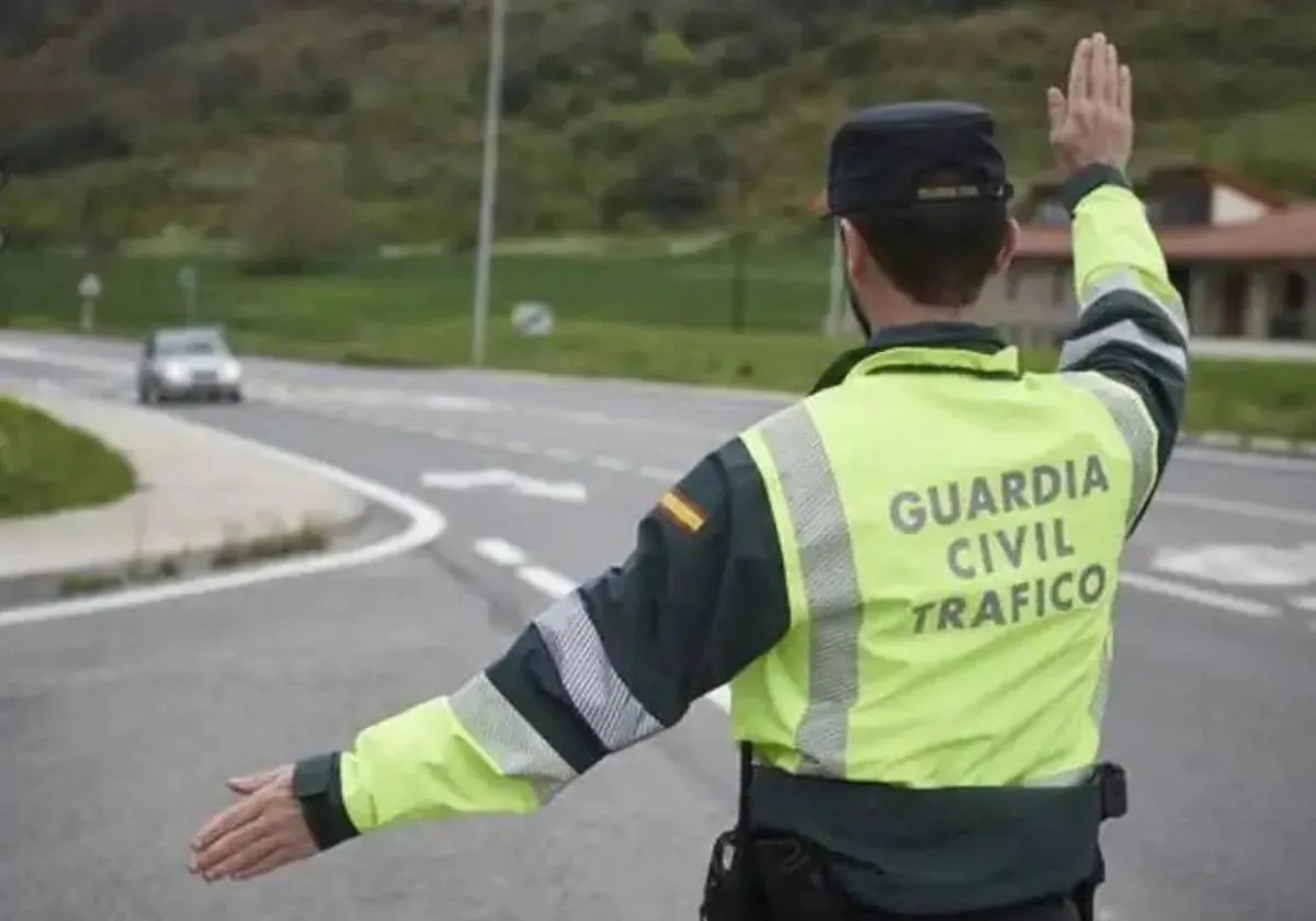 Rescatado un ciclista tras caer en una rambla en Sierra Castellar, en Villena