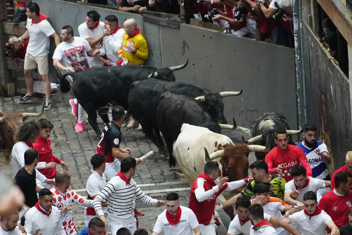 Las mejores imágenes del tercer encierro de San Fermín 2024