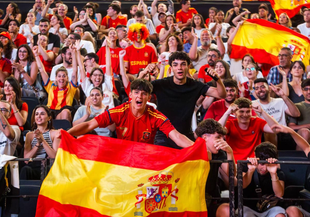 La Fonteta estalla con la victoria de España frente a Francia en la semifinal de la Eurocopa