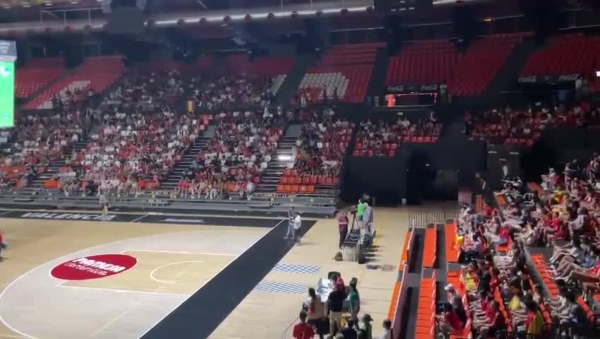 Pantallas gigantes en La Fonteta para ver el España-Francia de la Eurocopa