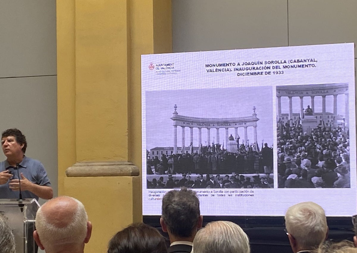 Imagen secundaria 1 - Recreación virtual del monumento a Sorolla y acto de presentación de la propuesta.