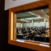 Las carreras de Informática, Matemáticas y Medicina copan las notas de corte más altas en las universidades valencianas