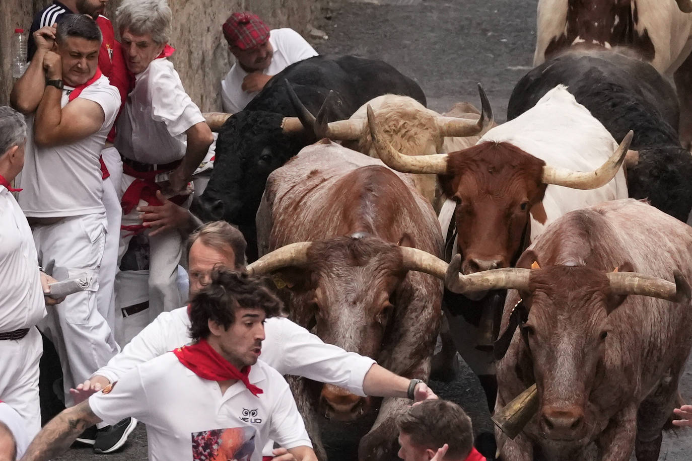 Las mejores imágenes del sexto encierro de San Fermín 2024