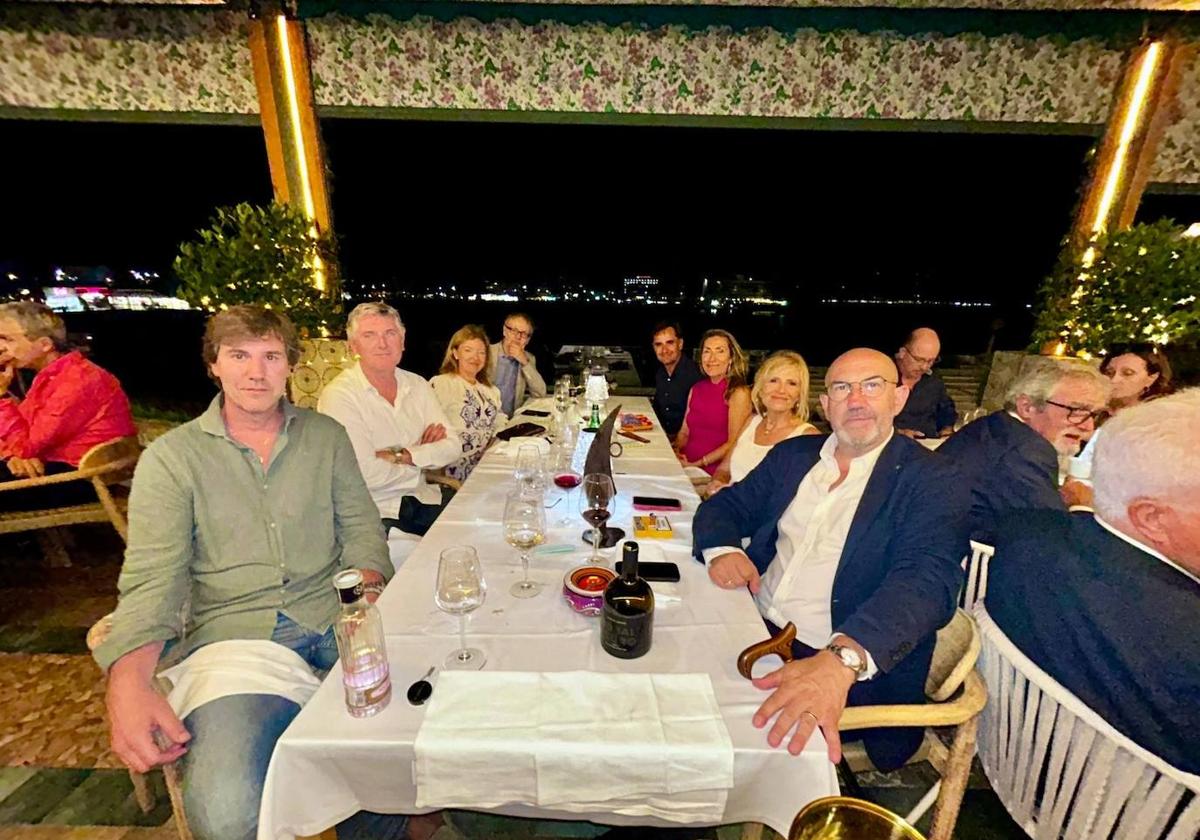 Una cena que da el pistoletazo de salida al verano en Xàbia