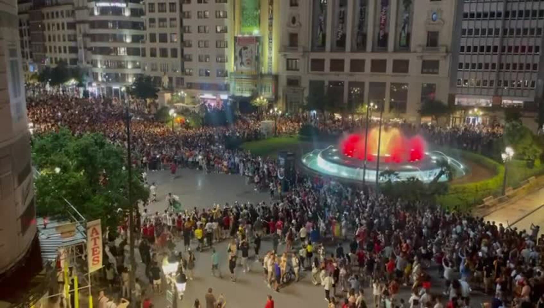 Valencia se echa a la calle para celebrar que España es campeona de la Eurocopa 2024