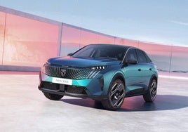 Nueva estética de Peugeot con su original parrilla delantera, flanqueada por las nuevas ópticas y las características luces diurnas con las tres 'garras del león'.